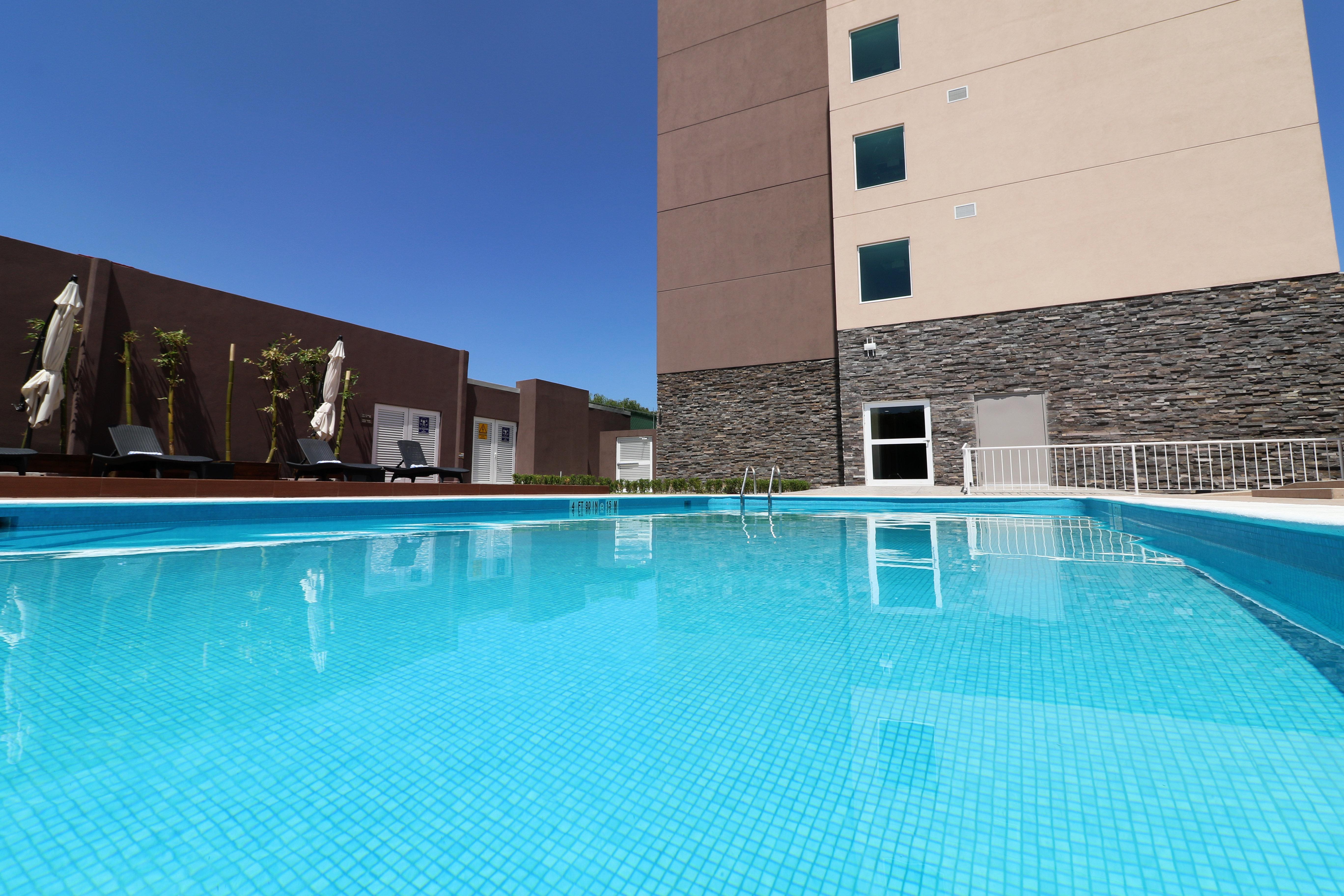 Candlewood Suites Celaya Celaya  Exterior photo